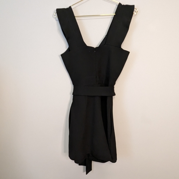 Maje Ibora Short Crepe Wrap Front Tie V-Neck Romper Size Small Black EUC - Picture 6 of 9